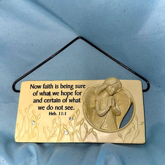 Hebrews 11:1 Wall hanging 5 x 5” - Picture 1 of 5